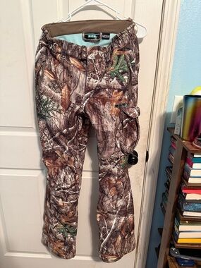 Dsg Outerwear Women's Ava 2.0 RT Edge Camo Hunting Pants Medium